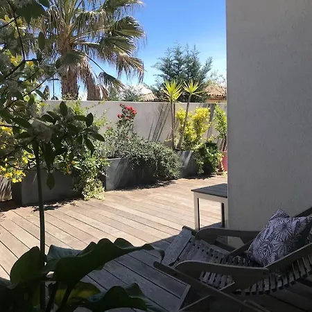 Hotel Moderne 4*